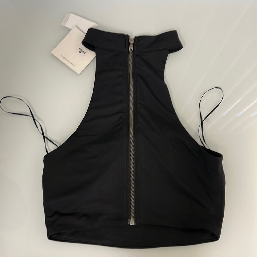 LF Rumor Boutique NWT- Black Bando choker neck Size small